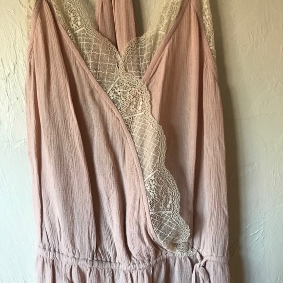 Womens American Eagle lace detail tank top - Picture 2 of 4